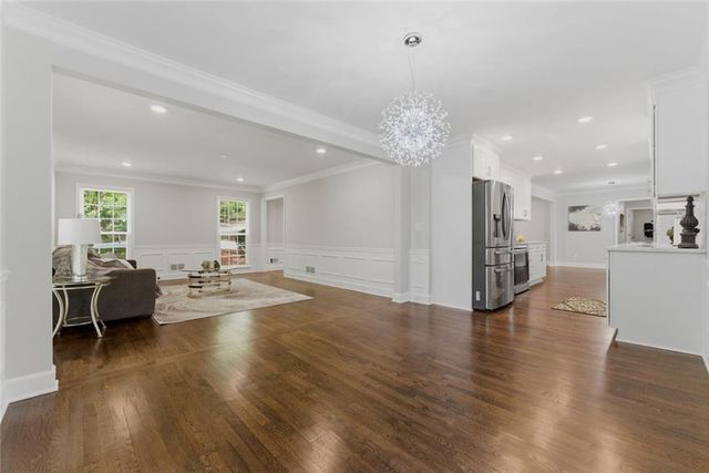 1731 E Bank Drive, Marietta, GA 30068