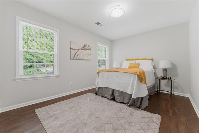 1731 E Bank Drive, Marietta, GA 30068