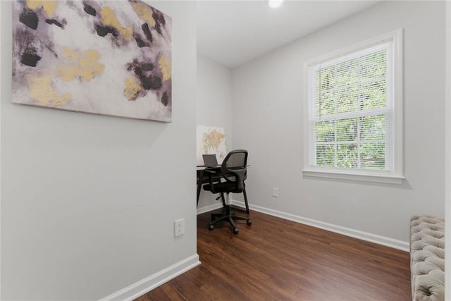 1731 E Bank Drive, Marietta, GA 30068