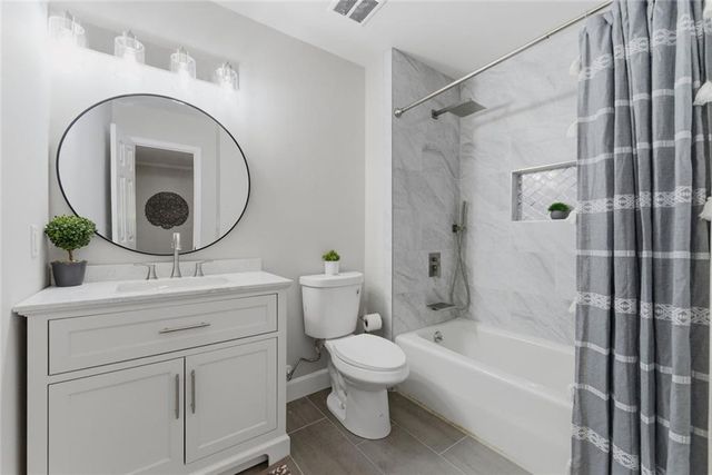 1731 E Bank Drive, Marietta, GA 30068