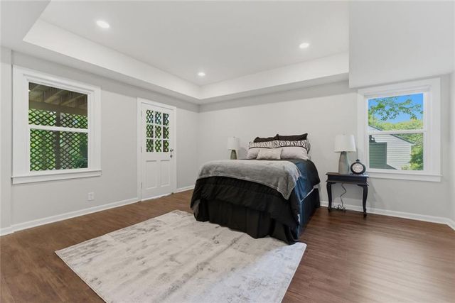 1731 E Bank Drive, Marietta, GA 30068