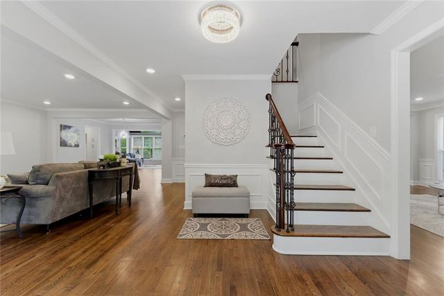 1731 E Bank Drive, Marietta, GA 30068