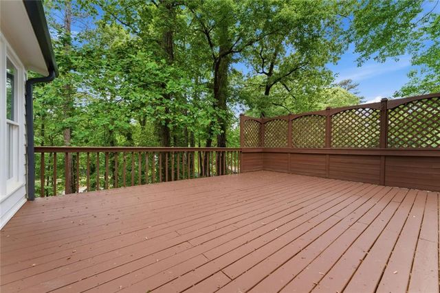 1731 E Bank Drive, Marietta, GA 30068