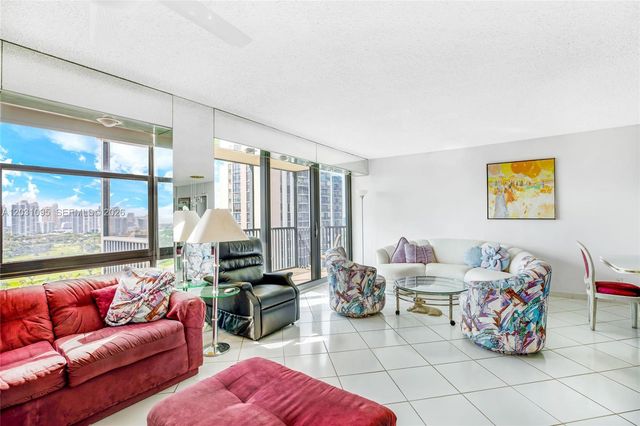 20301 W Country Club Dr 2228, Aventura, FL 33180