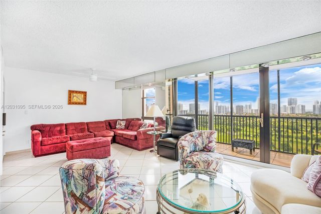20301 W Country Club Dr 2228, Aventura, FL 33180