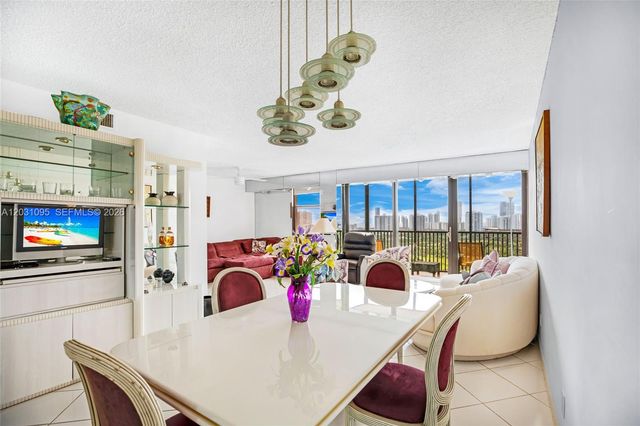 20301 W Country Club Dr 2228, Aventura, FL 33180
