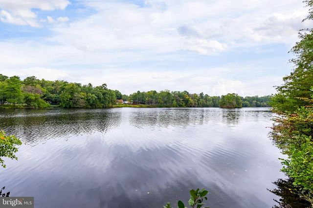 1502 S LAKESHORE DR, Browns Mills, NJ 08015
