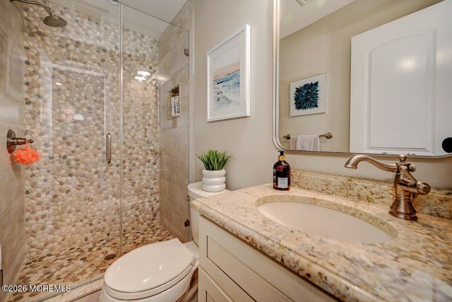 117 Elm Lane, Shrewsbury Boro, NJ 07702