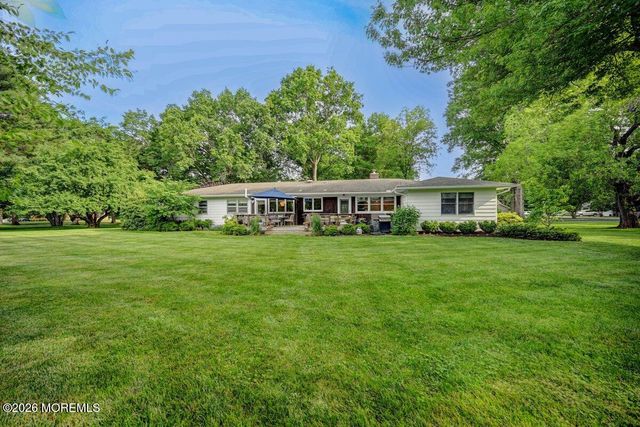 117 Elm Lane, Shrewsbury Boro, NJ 07702