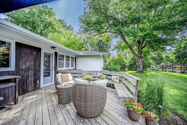 117 Elm Lane, Shrewsbury Boro, NJ 07702