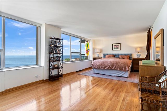 5201 S Cornell Avenue 22A-B, Chicago, IL 60615