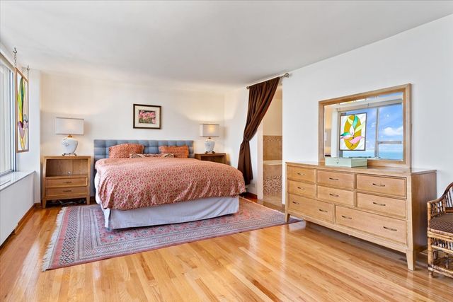 5201 S Cornell Avenue 22A-B, Chicago, IL 60615