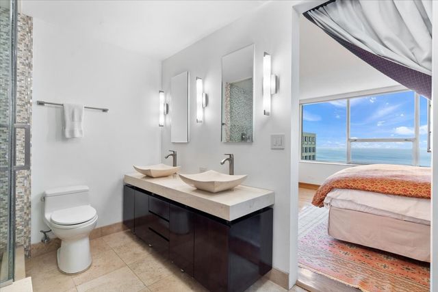 5201 S Cornell Avenue 22A-B, Chicago, IL 60615