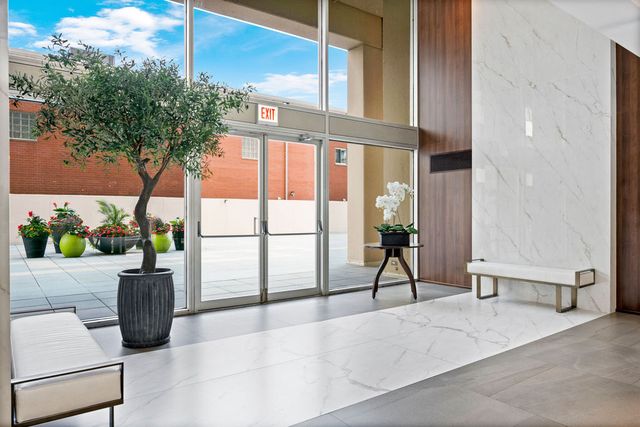 5201 S Cornell Avenue 22A-B, Chicago, IL 60615