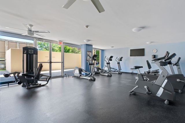 5201 S Cornell Avenue 22A-B, Chicago, IL 60615