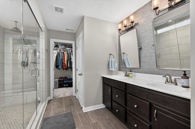 3138 Bentgrass Way, Hebron, KY 41048