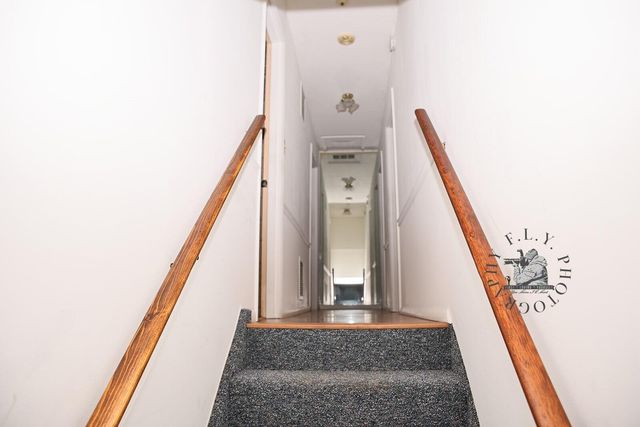 9201 Juniper Avenue, Gary, IN 46403