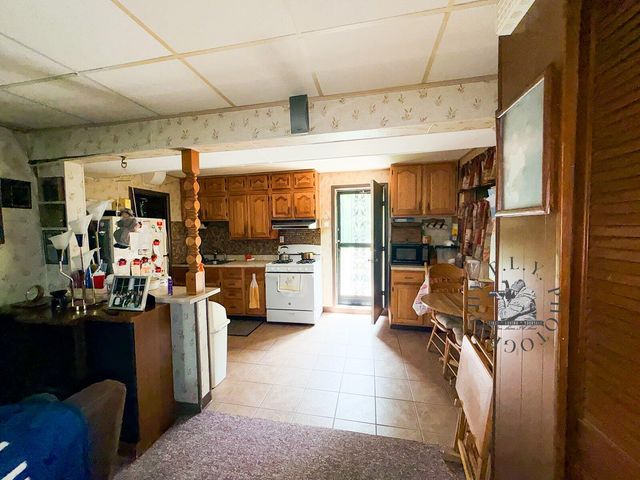 9201 Juniper Avenue, Gary, IN 46403