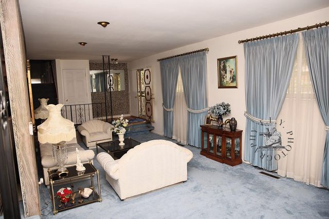 9201 Juniper Avenue, Gary, IN 46403