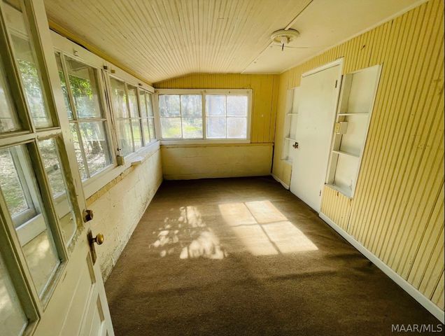 39 S Lewis Street, Montgomery, AL 36107