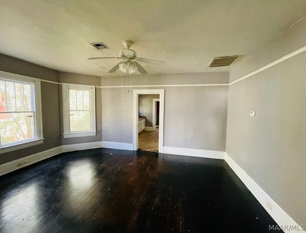 39 S Lewis Street, Montgomery, AL 36107