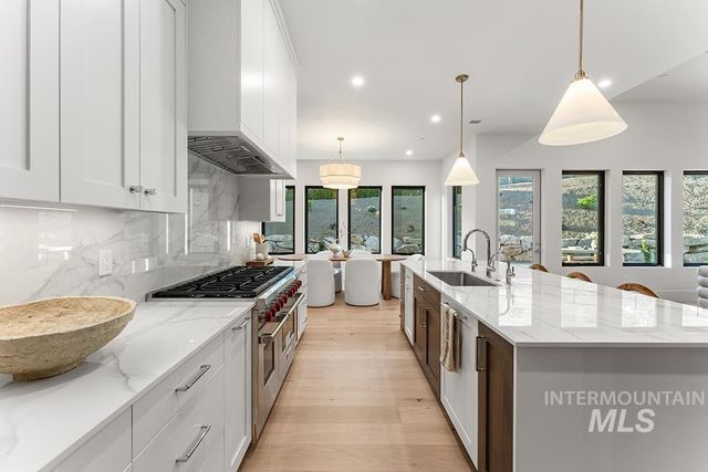 3750 E Barber Drive, Boise, ID 83716