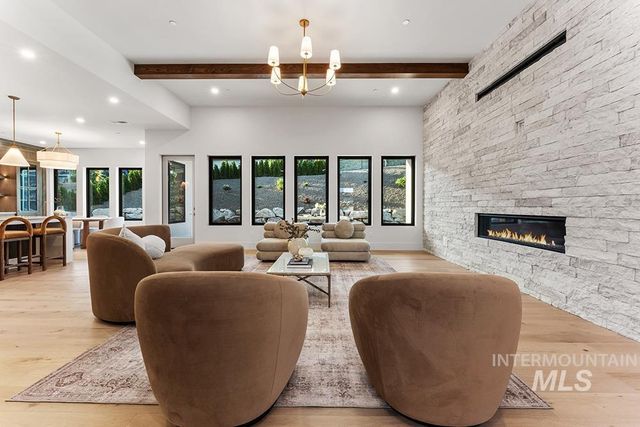 3750 E Barber Drive, Boise, ID 83716