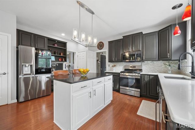 846 Pheasant Woods Drive, Manchester, MO 63021