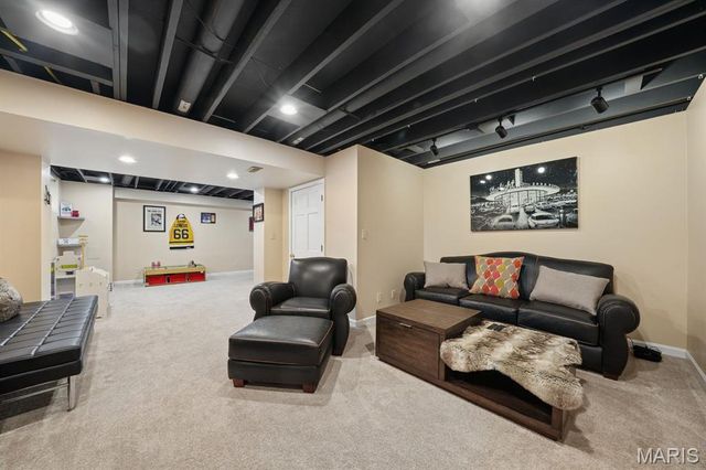 846 Pheasant Woods Drive, Manchester, MO 63021