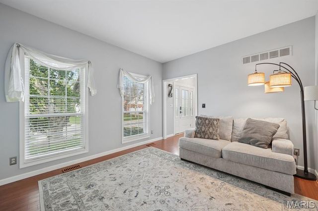 846 Pheasant Woods Drive, Manchester, MO 63021