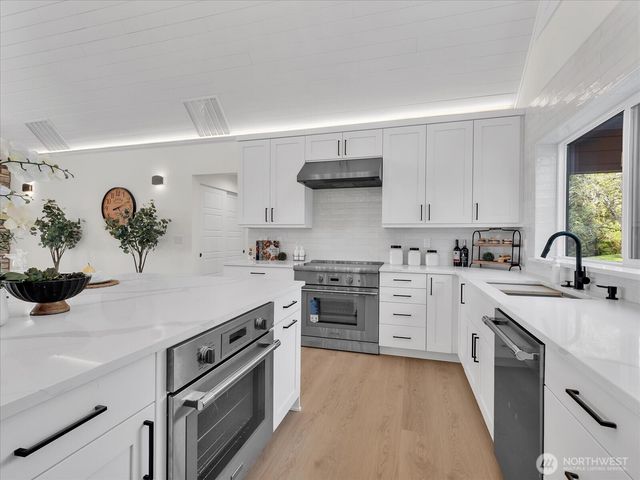 7916 S Lake Stevens Road, Lake Stevens, WA 98258