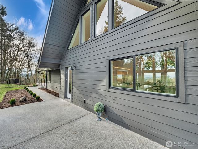 7916 S Lake Stevens Road, Lake Stevens, WA 98258