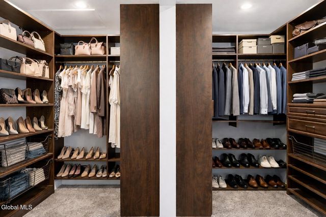 9 Van Dyke Avenue, Amsterdam, NY 12010