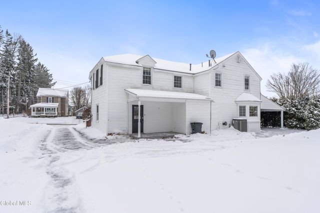 9 Van Dyke Avenue, Amsterdam, NY 12010