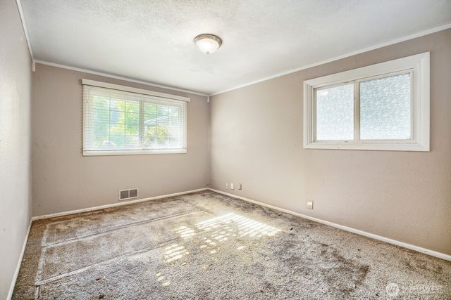 7017 S Bell Street, Tacoma, WA 98408