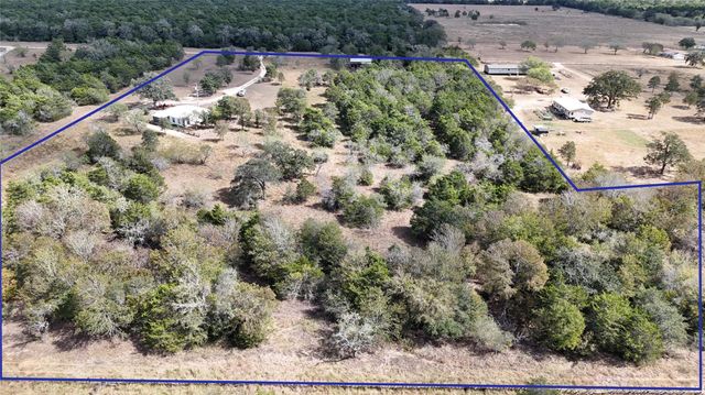 991 Kovar RD D, Flatonia, TX 78941