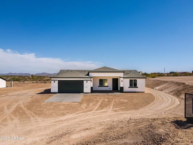 32959 W ELWOOD Street, Tonopah, AZ 85354