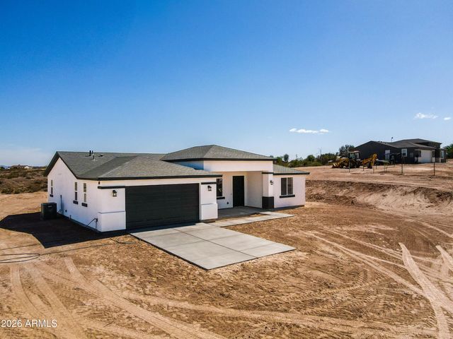 32959 W ELWOOD Street, Tonopah, AZ 85354