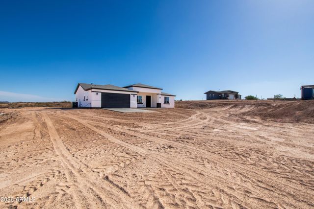 32959 W ELWOOD Street, Tonopah, AZ 85354