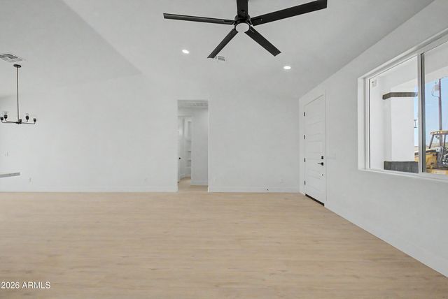 32959 W ELWOOD Street, Tonopah, AZ 85354
