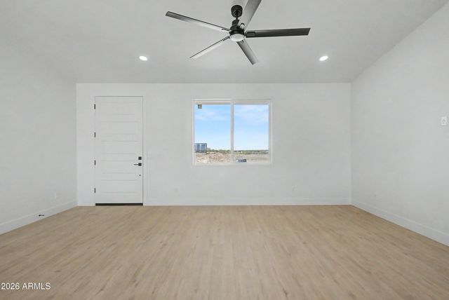 32959 W ELWOOD Street, Tonopah, AZ 85354