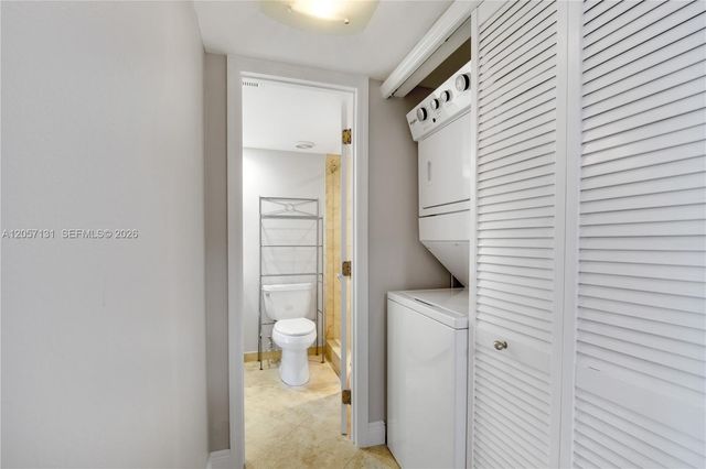 13120 SW 92nd Ave B-409, Miami, FL 33176