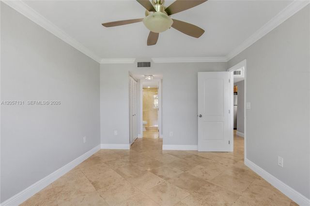 13120 SW 92nd Ave B-409, Miami, FL 33176