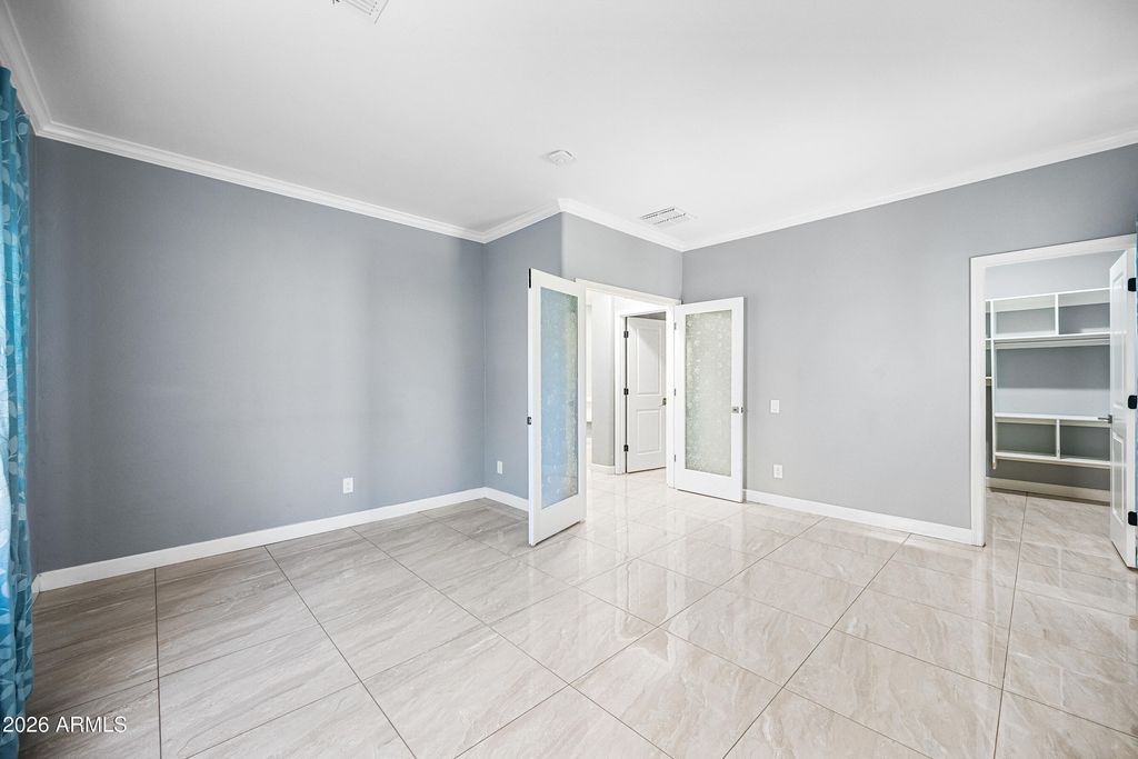 Image 17 of property listing at 806 S 118TH Lane, Avondale, AZ 85323