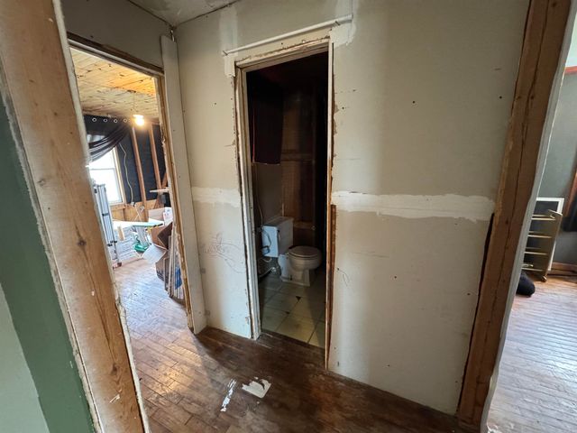 487 S Garfield Avenue, Piggott, AR 72454