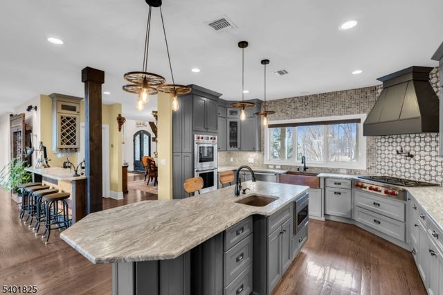 846 Sunset Rdg, Bridgewater Twp., NJ 08807