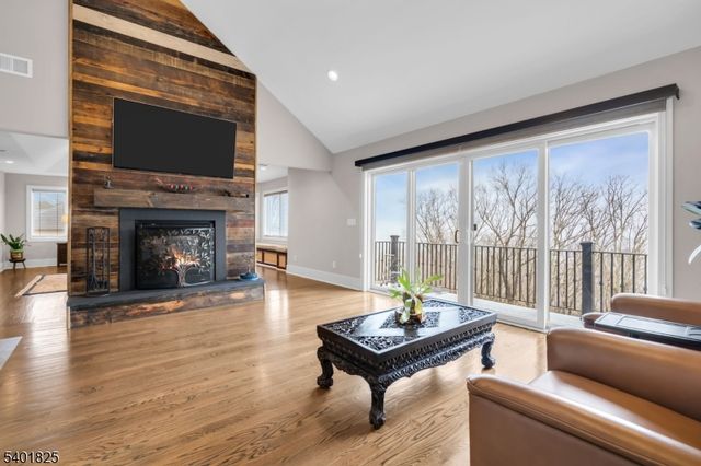 846 Sunset Rdg, Bridgewater Twp., NJ 08807