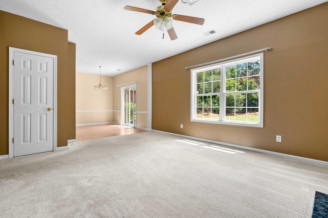 8752 Evangeline Drive, North Charleston, SC 29420