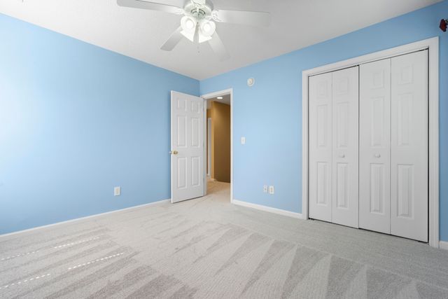 8752 Evangeline Drive, North Charleston, SC 29420