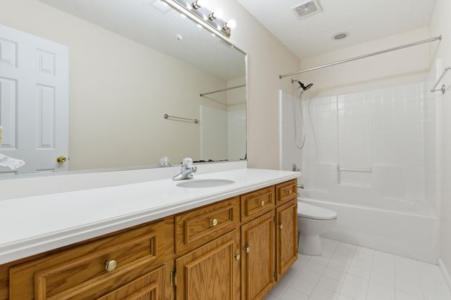 8752 Evangeline Drive, North Charleston, SC 29420